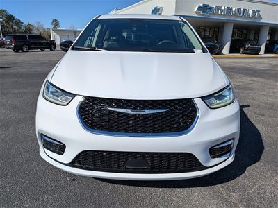 2024 Chrysler Pacifica - Photo 8