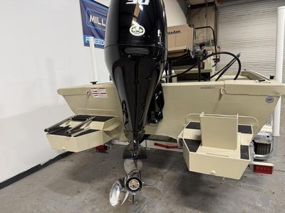 2026 SeaArk Shadow 18 T CC - Photo 16