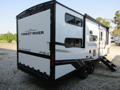 2025 Forest River Wildwood Fsx — side profile view