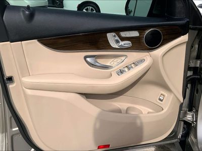 2020 Mercedes-Benz GLC — photo 23 view
