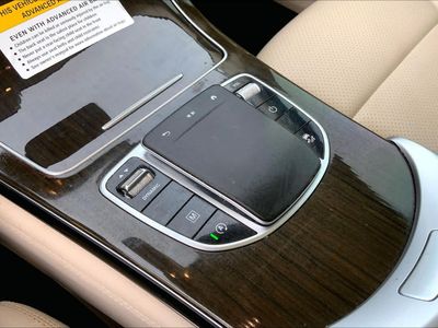2020 Mercedes-Benz GLC — photo 35 view