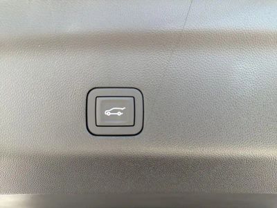 2026 Chevrolet Tahoe - Photo 16