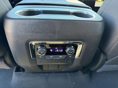 2026 Chevrolet Tahoe - Photo 20