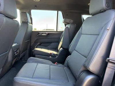 2026 Chevrolet Tahoe - Photo 18