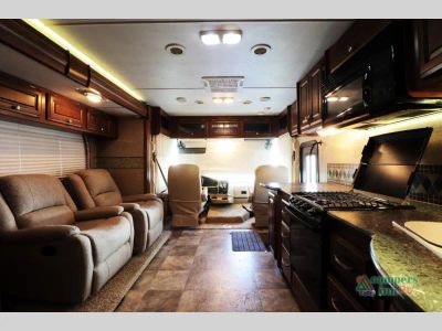 2013 Thor Motor Coach Daybreak - Photo 19
