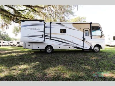 2013 Thor Motor Coach Daybreak - Photo 10