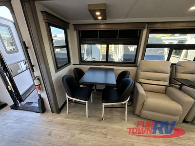 2026 Keystone RV Montana - Photo 32