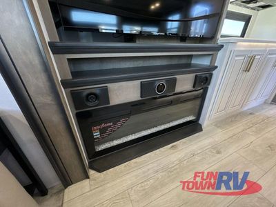 2026 Keystone RV Montana - Photo 39