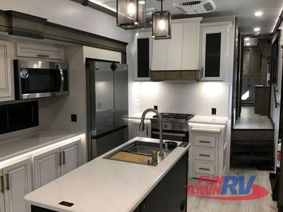 2026 Keystone RV Montana - Photo 8