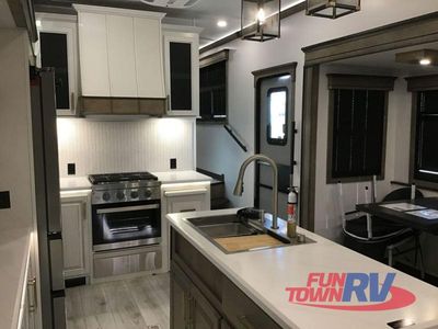 2026 Keystone RV Montana - Photo 4