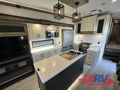 2026 Keystone RV Montana - Photo 25