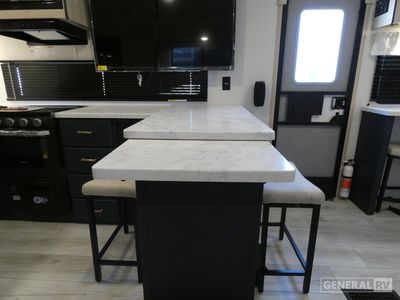 2025 Prime Time RV Avenger - Photo 14
