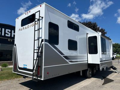 2026 Alliance RV Paradigm - Photo 6
