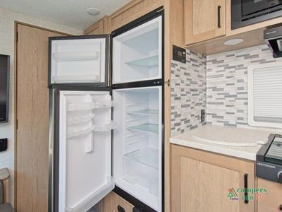2022 Ember RV Overland Series - Photo 13
