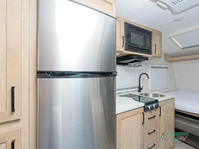 2022 Ember RV Overland Series - Photo 12