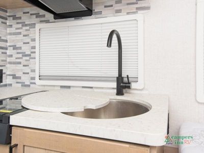 2022 Ember RV Overland Series - Photo 14