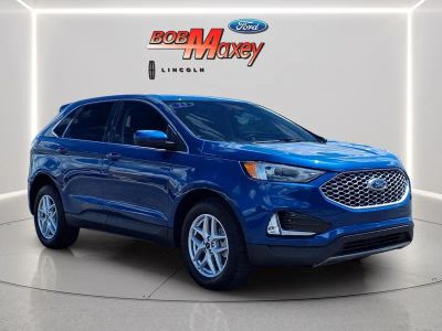 2023 Ford Edge — rear three-quarter view