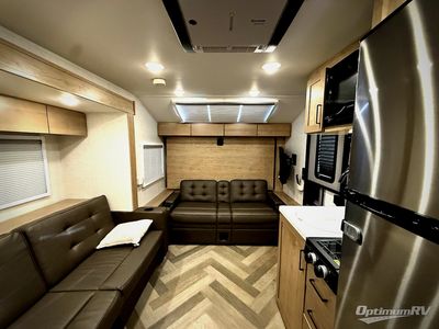 2023 Ember RV Overland - Photo 6