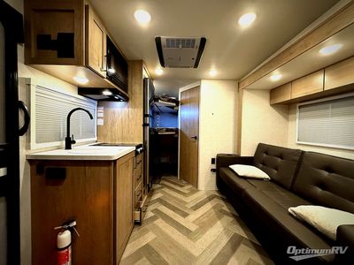 2023 Ember RV Overland - Photo 5