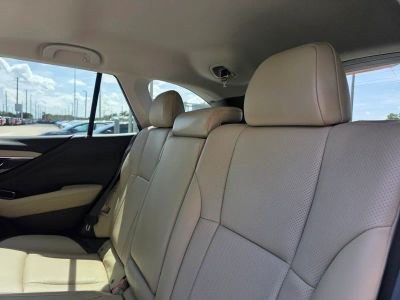 2022 Subaru Outback — photo 17 view