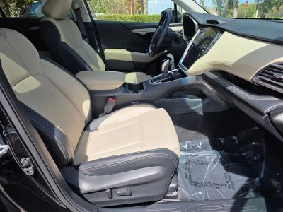 2022 Subaru Outback — photo 10 view