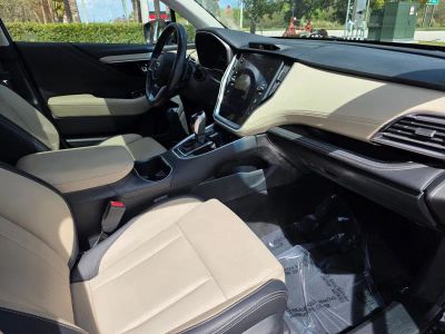 2022 Subaru Outback — photo 9 view