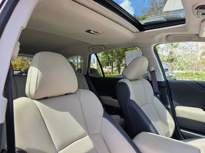 2022 Subaru Outback — photo 11 view