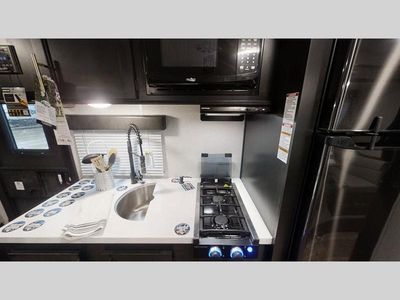 2021 Forest River RV Cherokee Wolf Pup Black Label - Photo 4