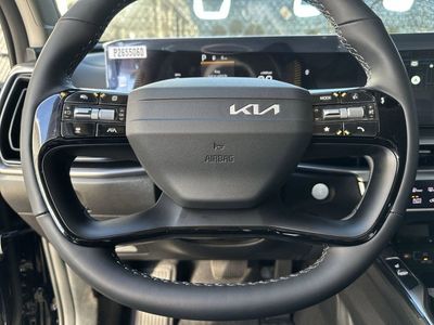 2026 Kia Sorento — photo 8 view