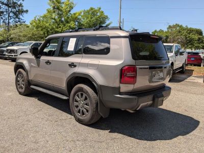 2025 Toyota Land Cruiser - Photo 3
