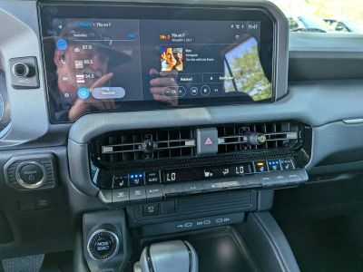 2025 Toyota Land Cruiser - Photo 18