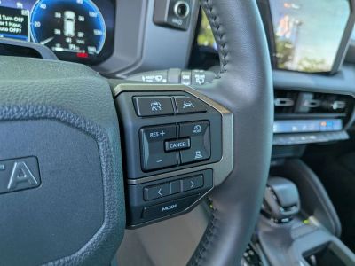 2025 Toyota Land Cruiser - Photo 15