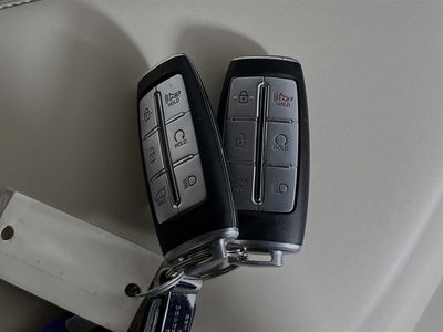 2023 Genesis GV70 - Photo 33