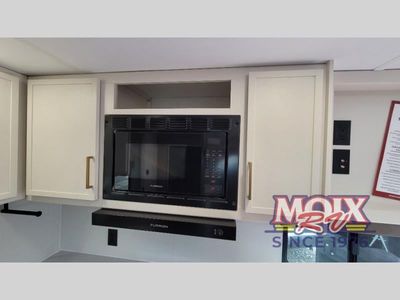 2026 Grand Design Transcend Xplor - Photo 13