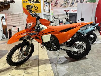 2025 KTM 150 XC-W - Photo 1
