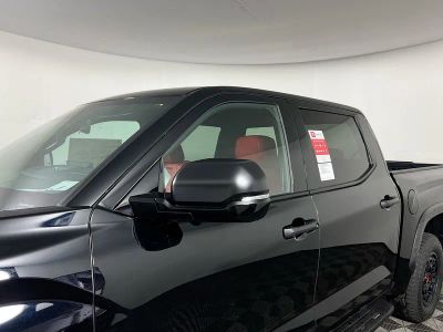 2026 Toyota Tundra 4WD — photo 10 view
