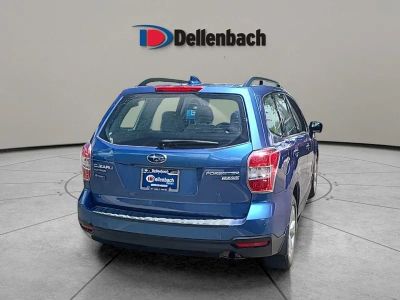 2016 Subaru Forester — detail view