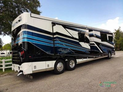 2027 Newmar Dutch Star — engine compartment view