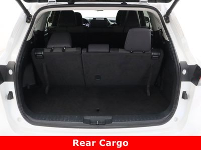 2024 Toyota Highlander FWD - Photo 33
