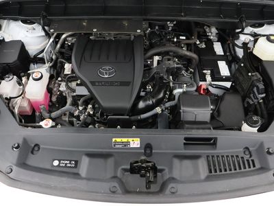 2024 Toyota Highlander FWD - Photo 40