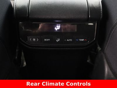 2024 Toyota Highlander FWD - Photo 29