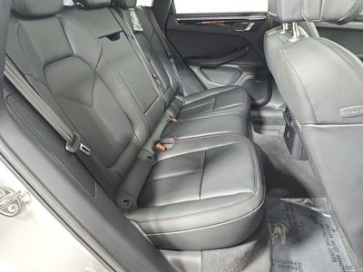 2026 Porsche Macan - Photo 26