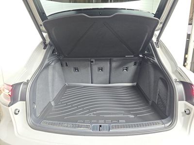 2026 Porsche Macan - Photo 25