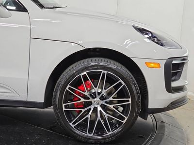 2026 Porsche Macan - Photo 11