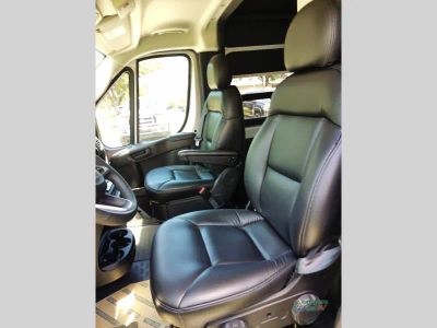 2027 Pleasure-Way Lexor — photo 12 view