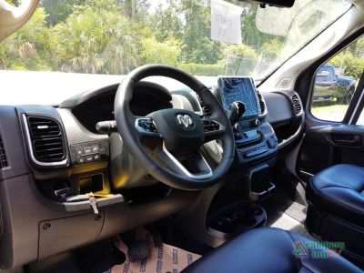 2027 Pleasure-Way Lexor — photo 13 view