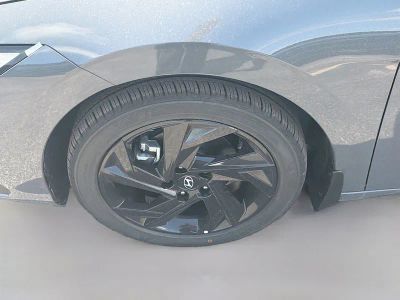 2026 Hyundai ELANTRA — photo 23 view