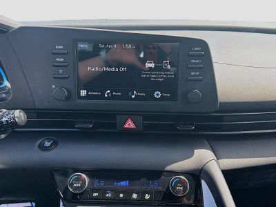2026 Hyundai ELANTRA — photo 10 view