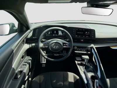 2026 Hyundai ELANTRA — photo 15 view
