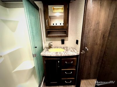 2020 Keystone Montana - Photo 25